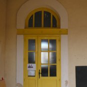 The DOOR!